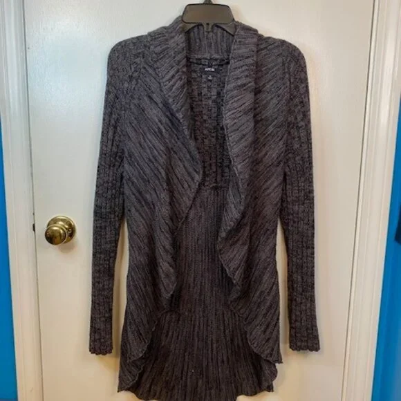 APT 9 long gray sweater - Picture 1 of 6